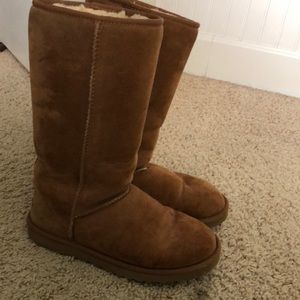 Chestnut Tall UGGS